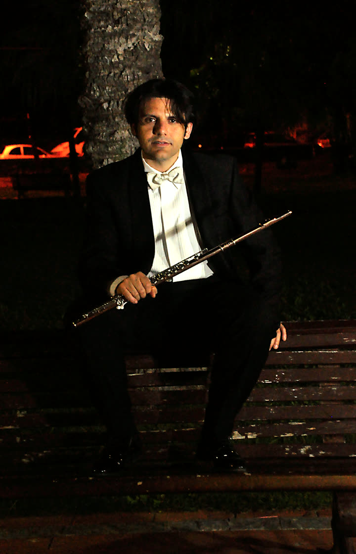 Paolo Emmanuel Ferrigato in frac, di sera