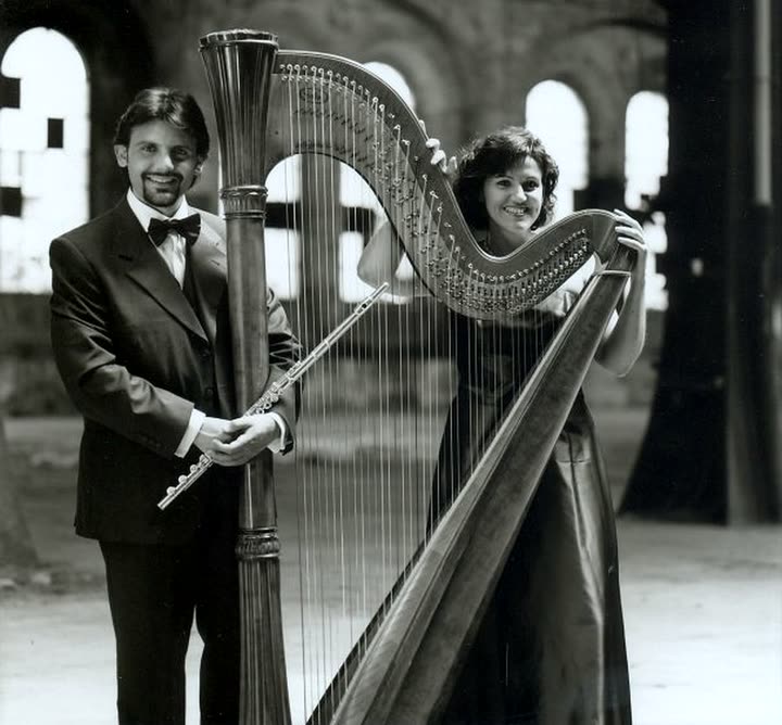 Paolo Emmanuel Ferrigato con l’arpista Alessandra Magrini
